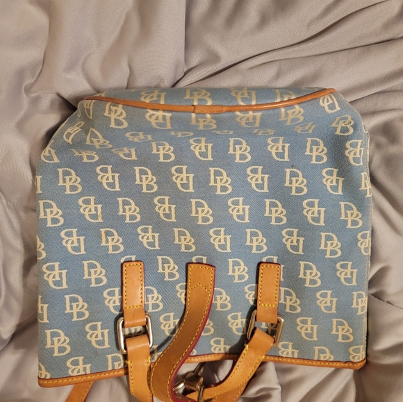 Dooney & Bourke Bucket Bag - Picture 3 of 6